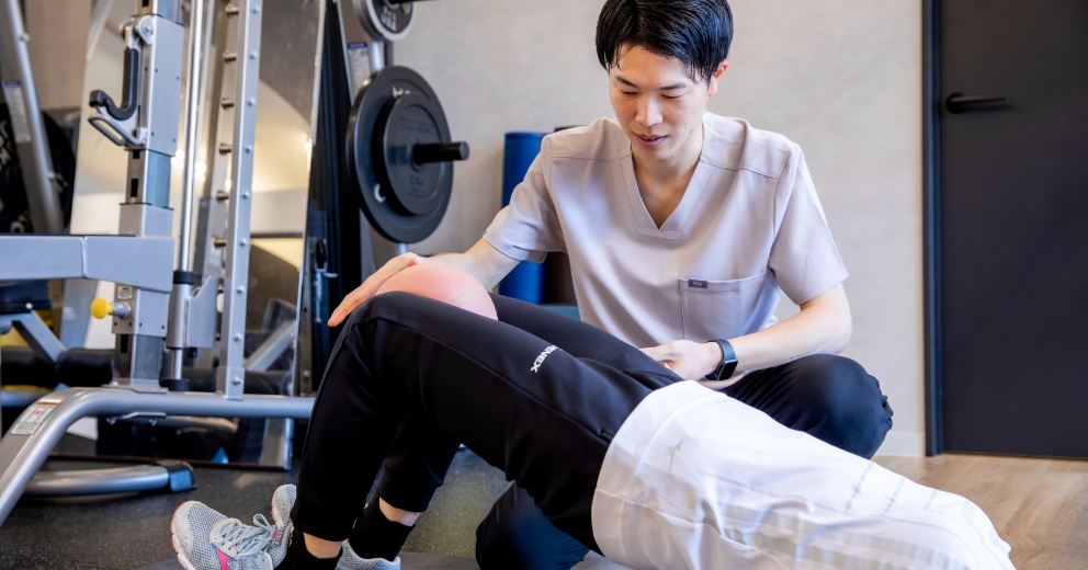 トレーニングルームでの「鍛える」様子